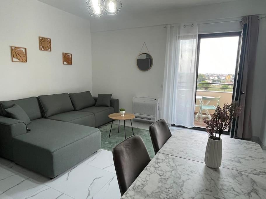 Relax Apartment, Side Sea View, Golem, Albania Golem (Tirana)
